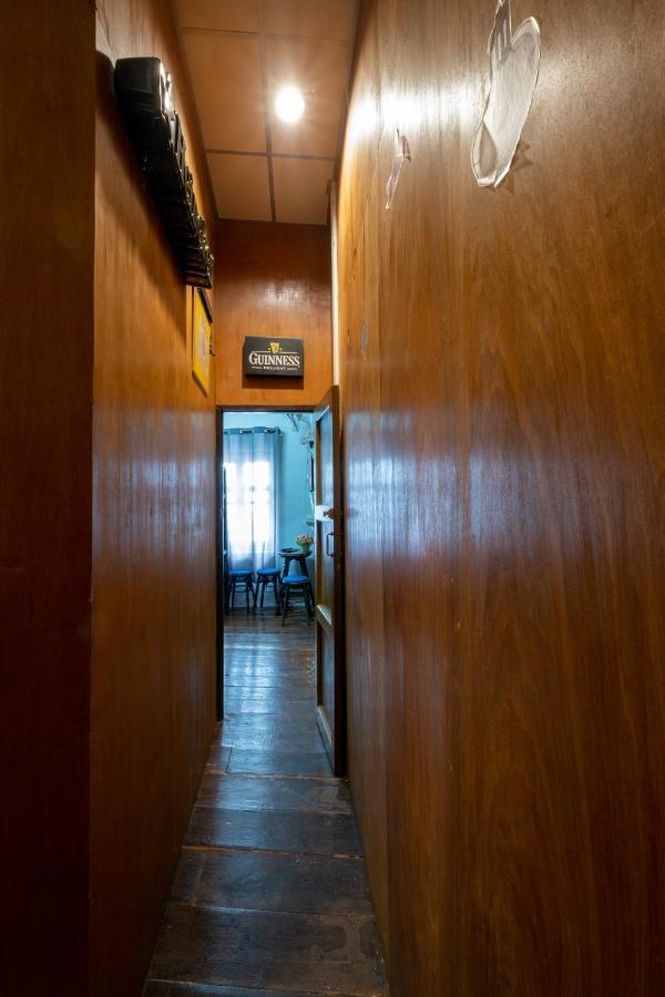 Sip N' Camp Hostel Bangkok Buitenkant foto